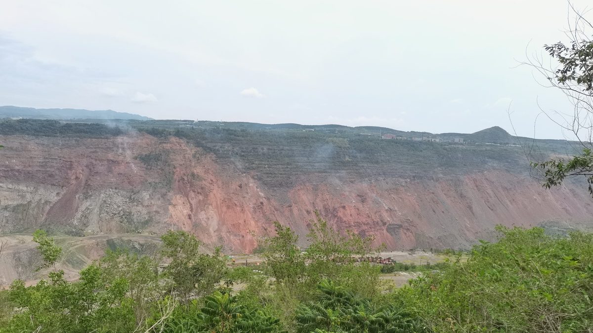 An open-pit mine, an illustrative photo for a story on Headwaters Wire