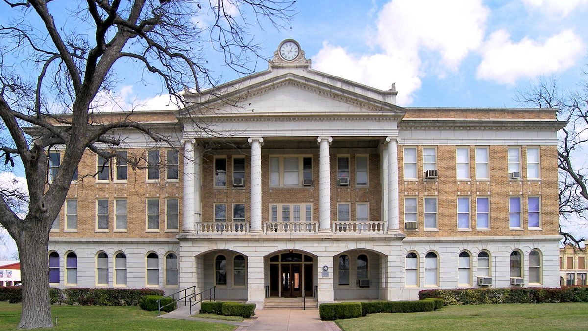 A courthouse, in an illustrative photo used on Headwaters Wire