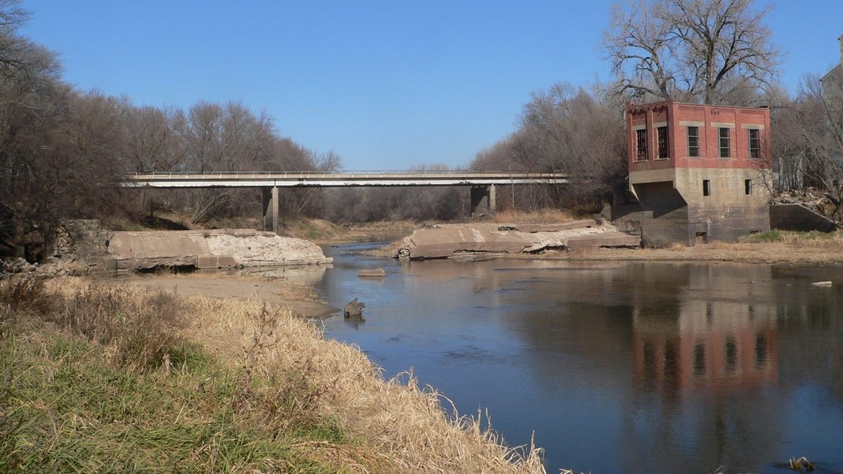 A hydroelectric dam, in an illustrative photo used on Headwaters Wire