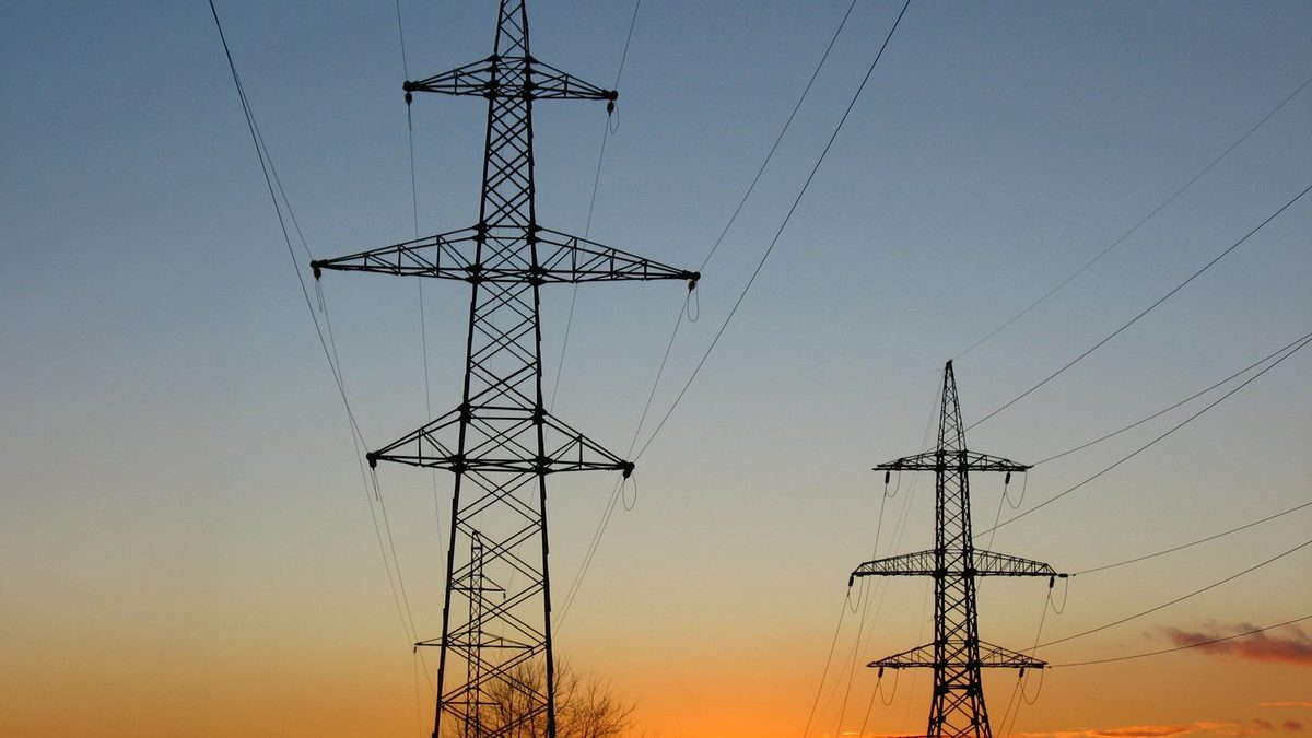 Illustrative image of power transmission lines for a Headwaters Wire story