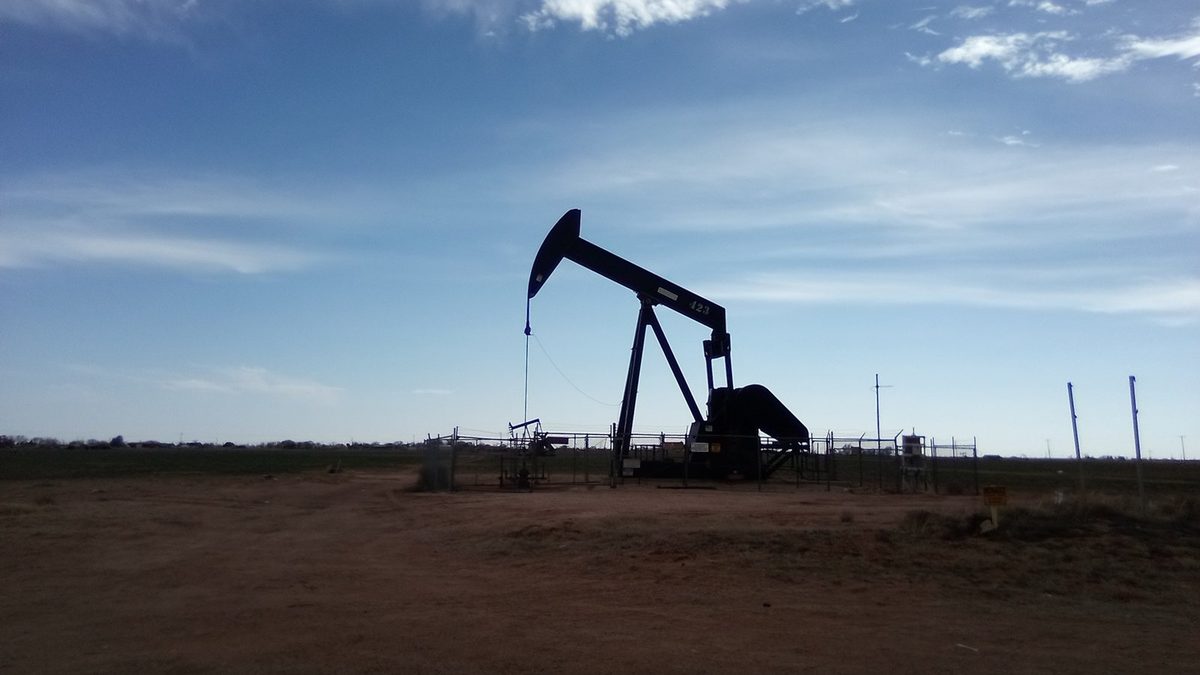 An oil pumpjack, an illustrative photo for a story on Headwaters Wire